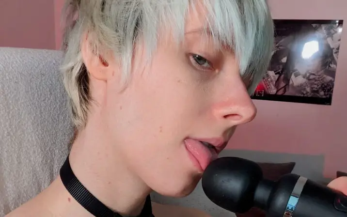 Avatar of mothkink