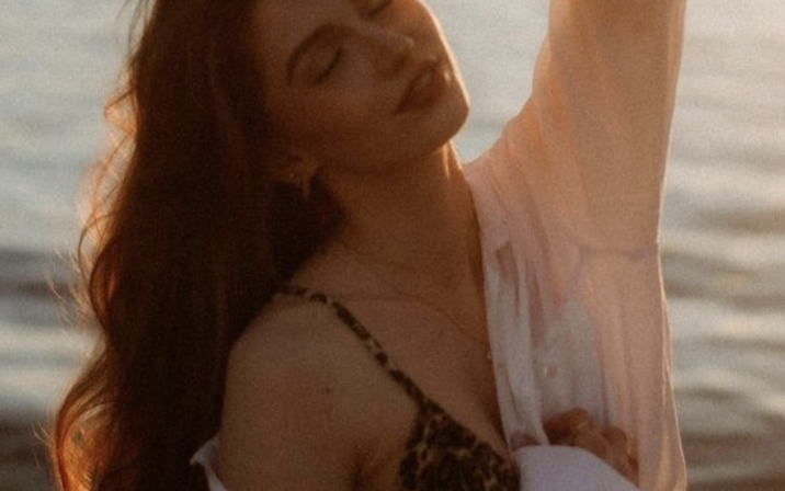Avatar of Laura Michelle Maske