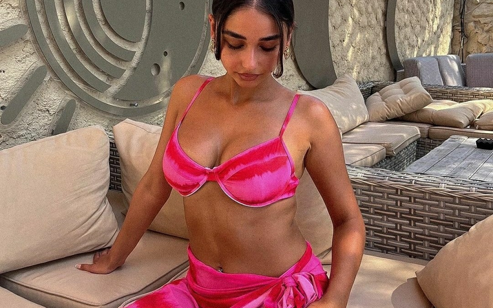 Avatar of alina_maze