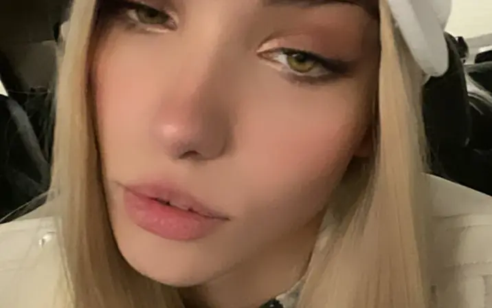 Avatar of Izabellaaaaaa