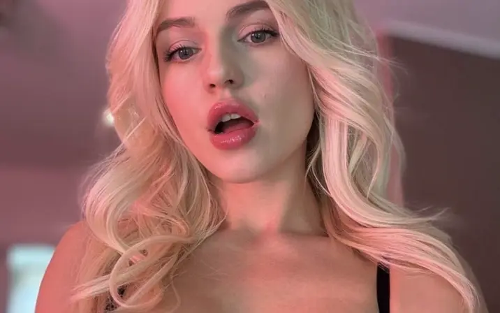 Avatar of Lexy Gray