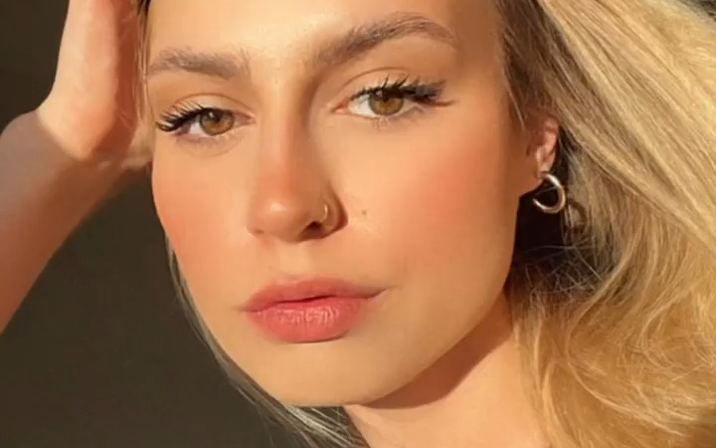 Avatar of lorenabombik / lolomaus