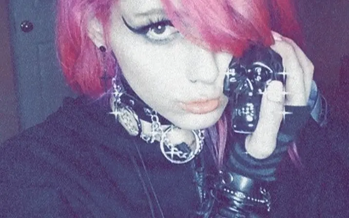 Avatar of Evie Angel