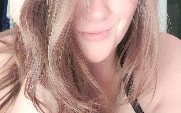 Avatar of Julia Jones