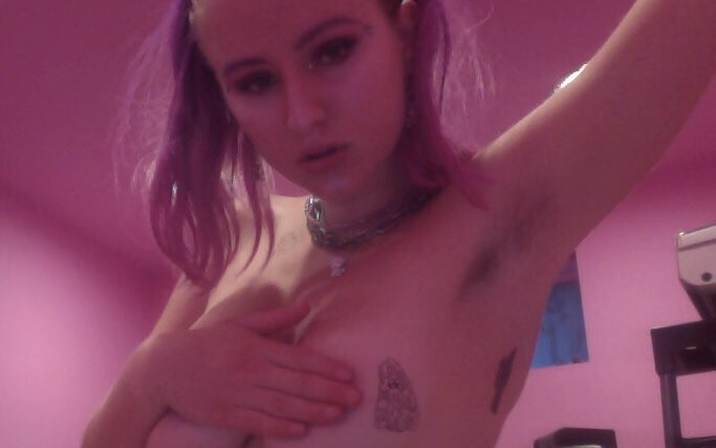 Avatar of Mia Gladstone
