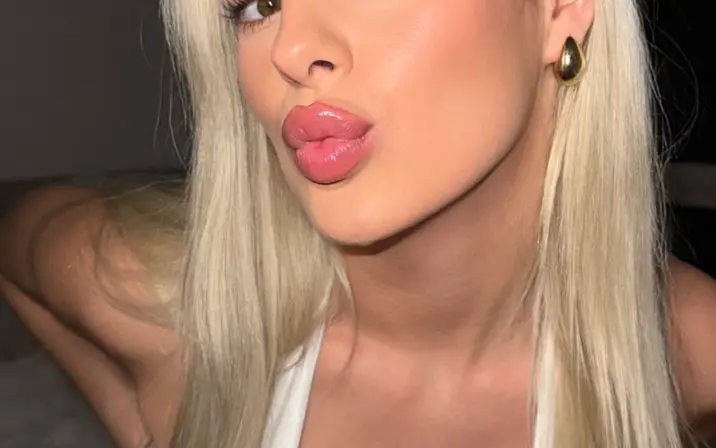 Avatar of blondeangelique