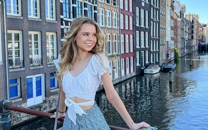 Avatar of Lea Peach