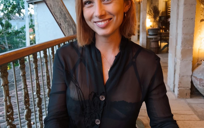 Avatar of Elayna Carausu
