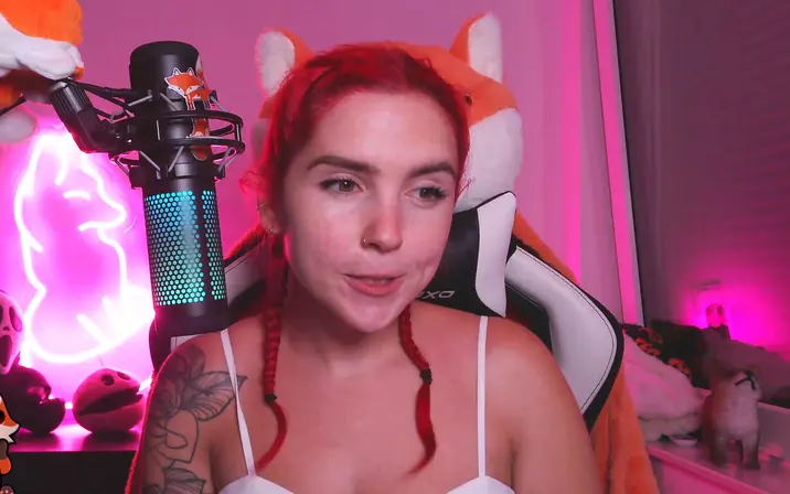 Avatar of madamefoxyy