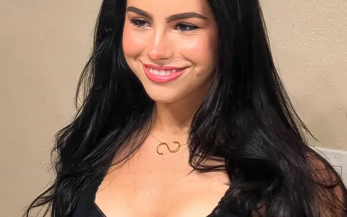 Avatar of Sofia Elizabeth