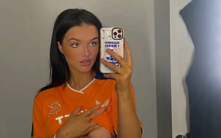 Avatar of Sophie Crawley / sophhcx
