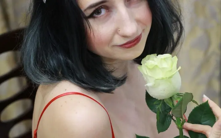 Avatar of Ashley Ross / Ashley_Ros / Ashley_Cherry114