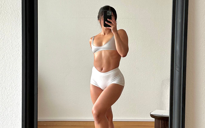 Avatar of petitefetish
