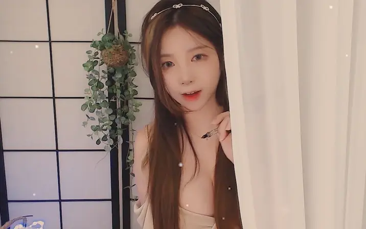 Avatar of ASMR Yoon Ying | yoonyingASMR