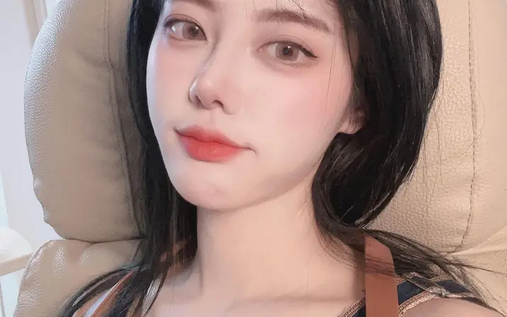 Avatar of BJ박아진(Ajin) (Park Ah-jin) [Foxylicious (폭시리셔스)]