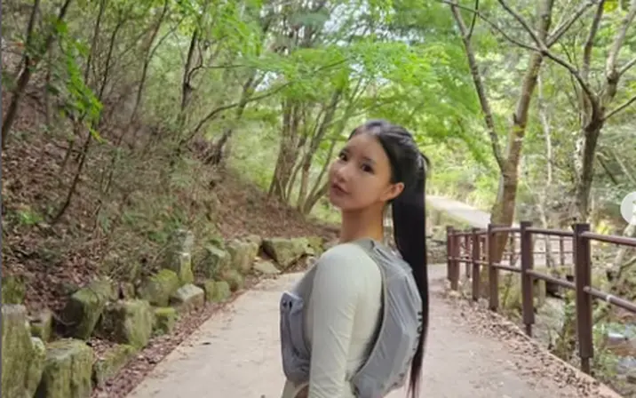 Avatar of yeonji - jji.eun -pocketgirls