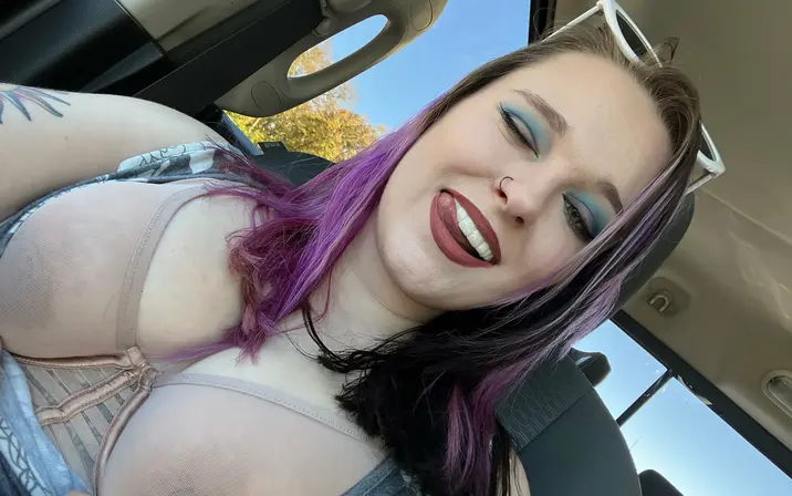 Avatar of vintagebarbiex