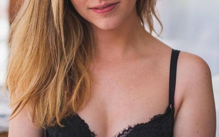 Avatar of Shauna Dewit