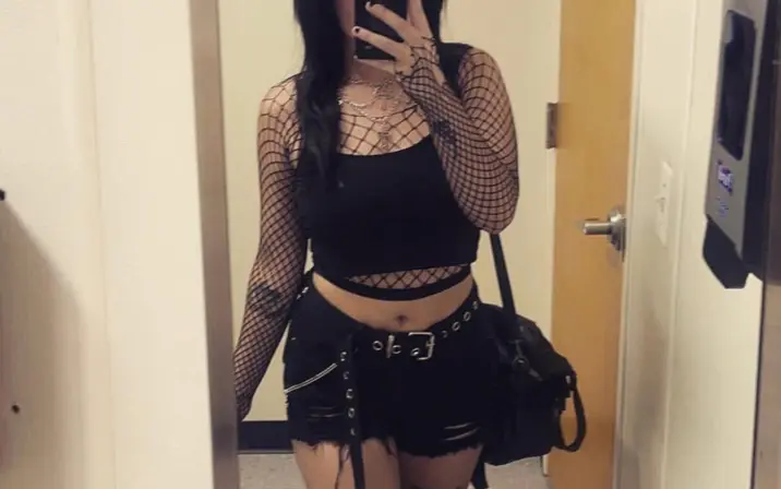 Avatar of Crybabyraine / Imagenotfoundx