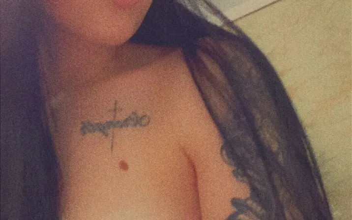 Avatar of frecklesandroses25