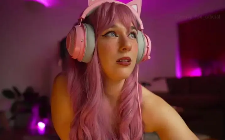 Avatar of Emily_fox_official / emily fox official