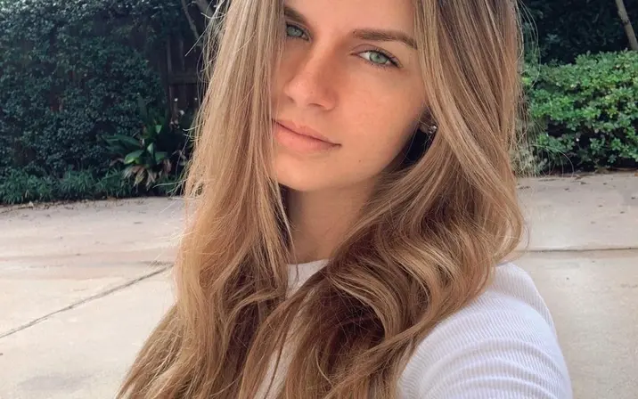 Avatar of Claire Schroeder
