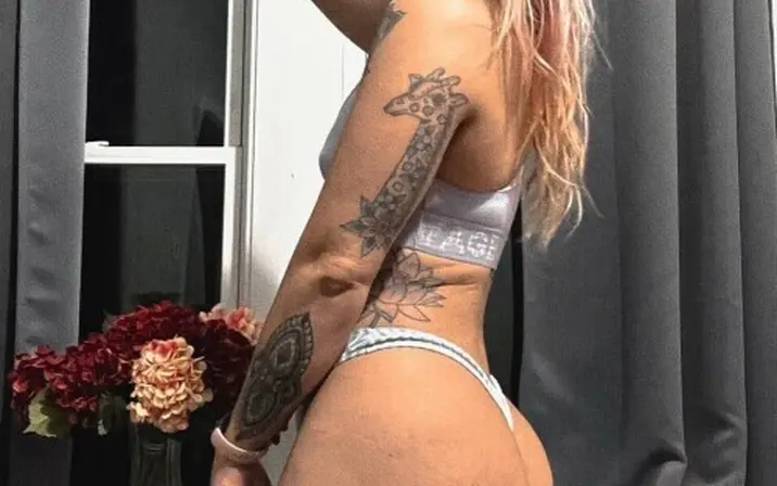 AEW Laynie Luck