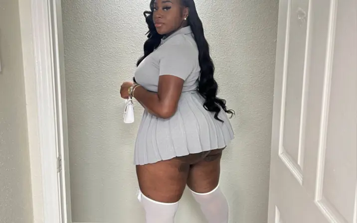 Avatar of prettybrown_meme__