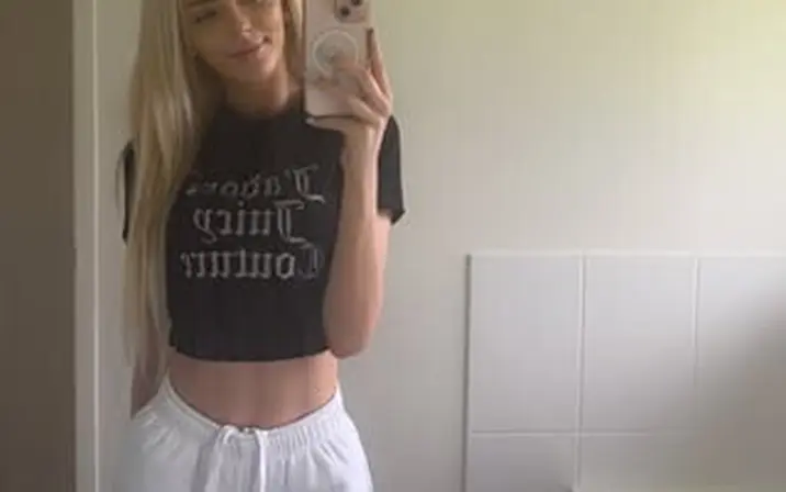 Avatar of Lauren Rose