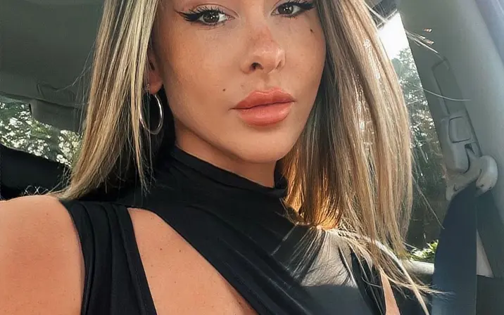 Avatar of Lacey Montgomery (Laceymontgomery1)