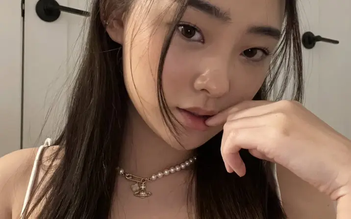 Avatar of esblee / Esther Lee