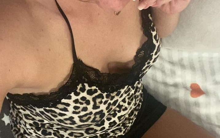 Avatar of HotMommy
