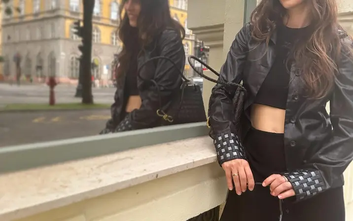 Avatar of Sarah-Sofie Boussnina