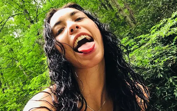 Avatar of Indigo De Souza / IndigoFarAway