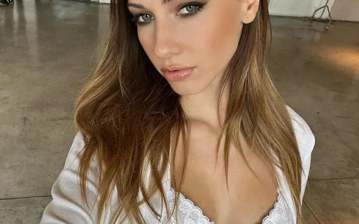 Avatar of Celeste Zoe