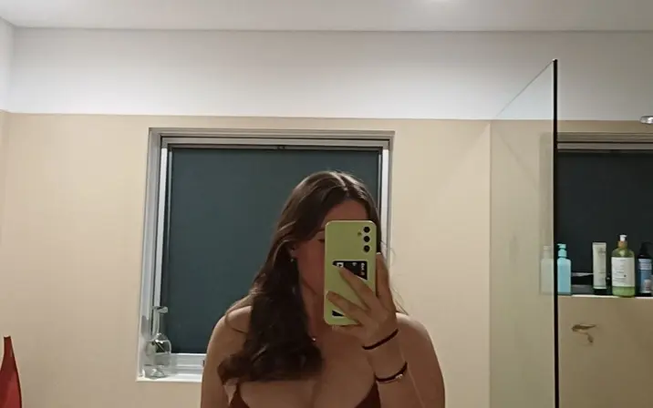 Avatar of izzy_may / isabel101