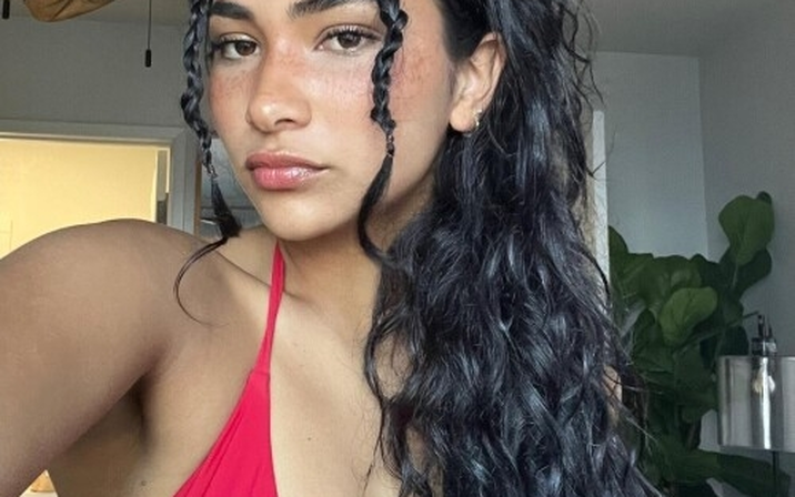 Avatar of Sienna Mae Gomez