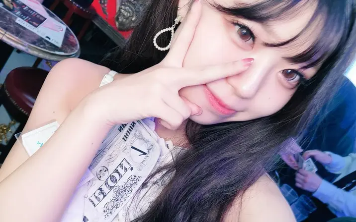 Avatar of momo_burlesque