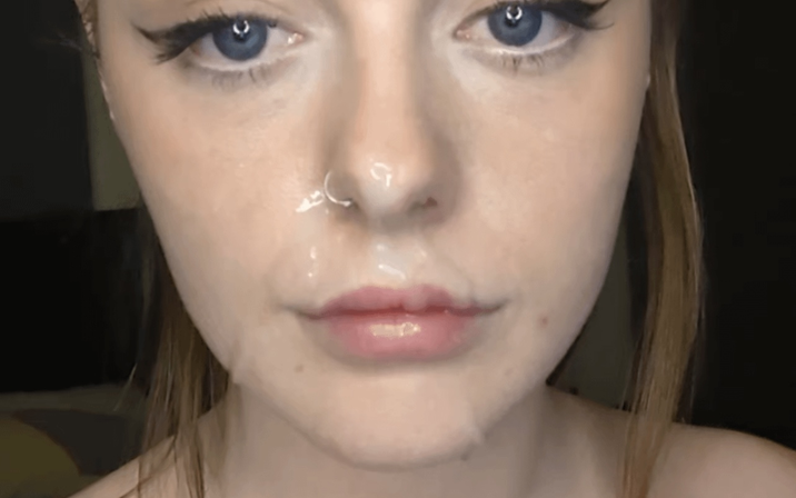 Avatar of PrettyPetite
