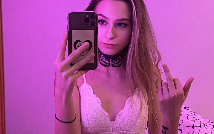 Avatar of Roxyvienna