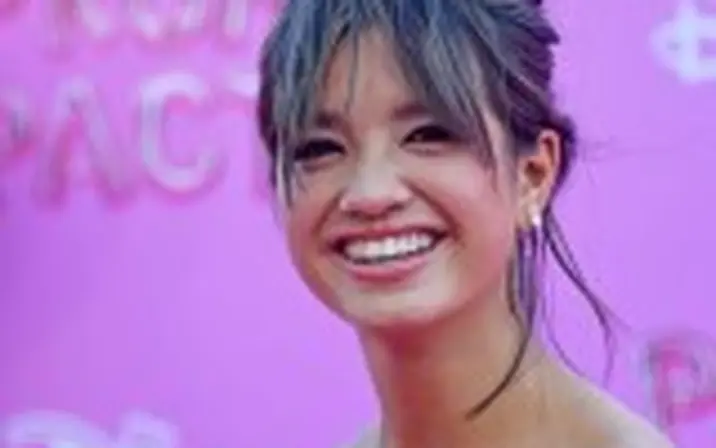 Avatar of Peyton Elizabeth Lee