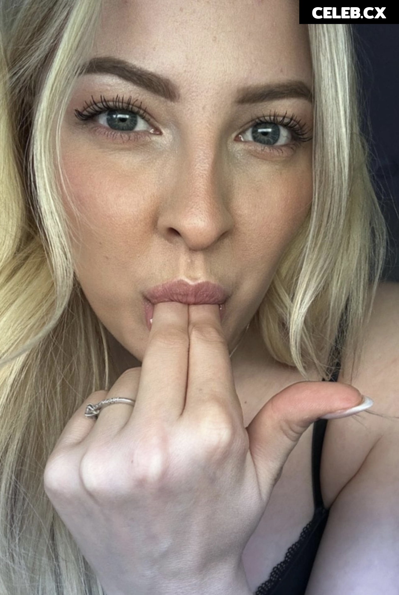 ASMR Janina Image 9818840