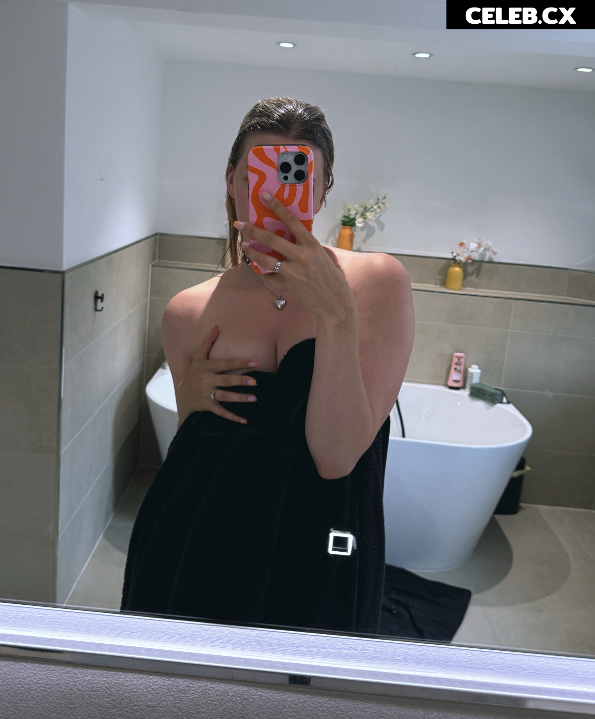 ASMR Janina Image 9975420