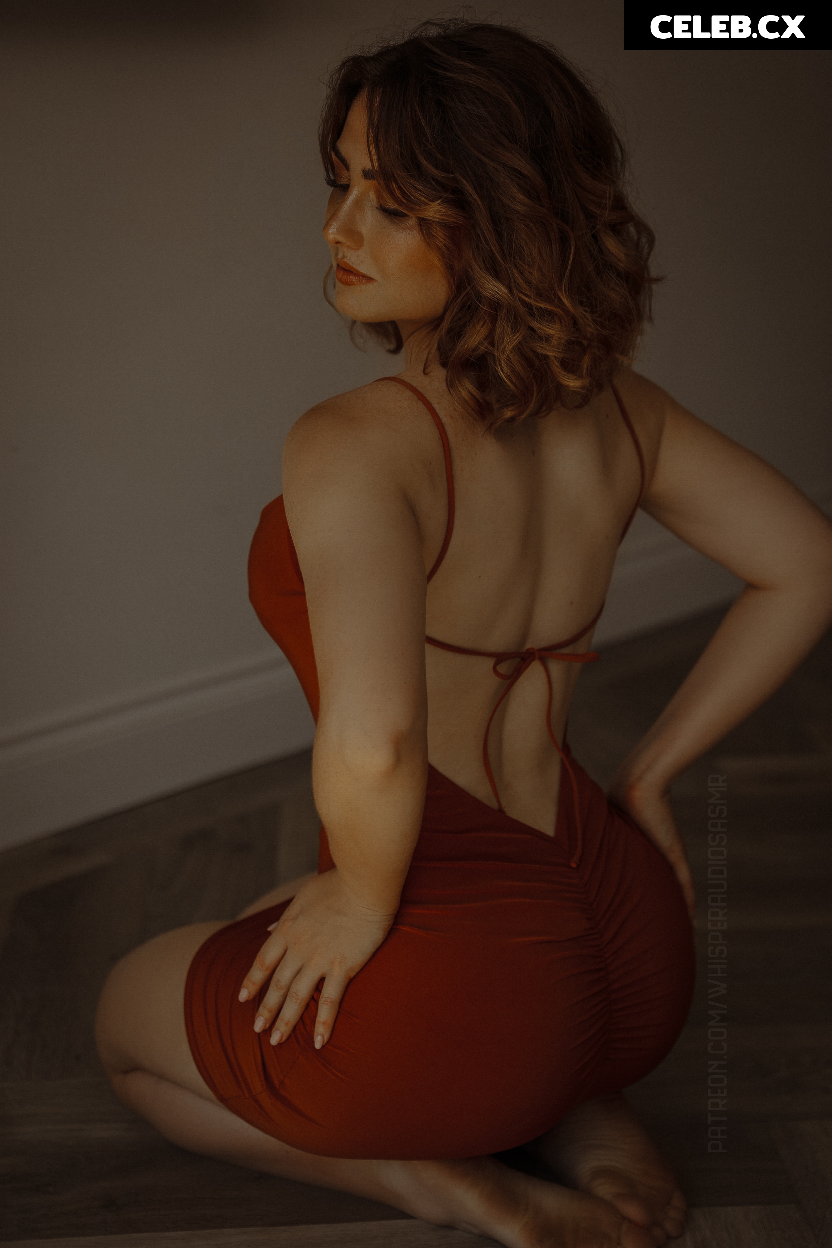 WhisperAudios ASMR Image 8235805