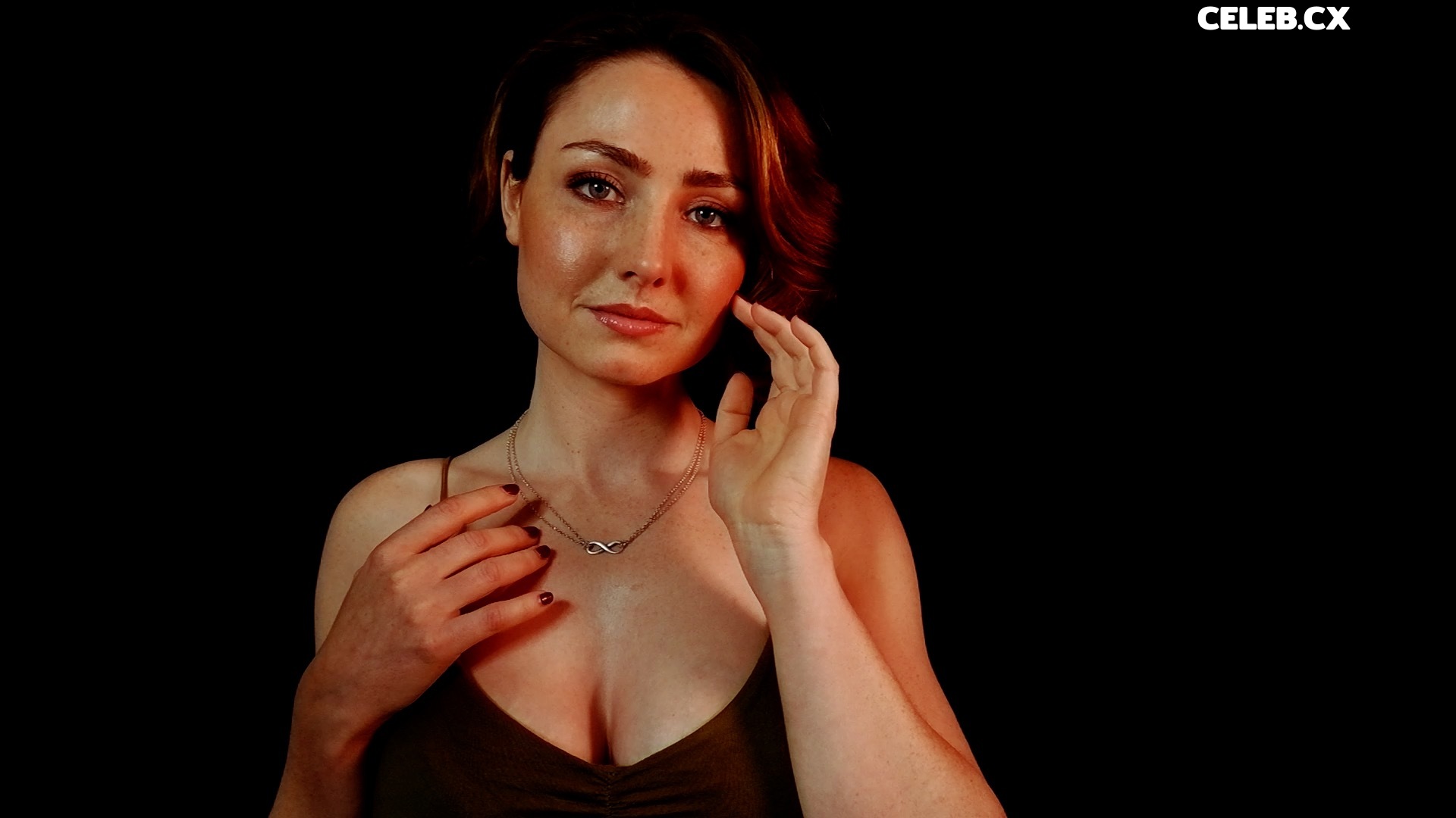WhisperAudios ASMR Image 8235790