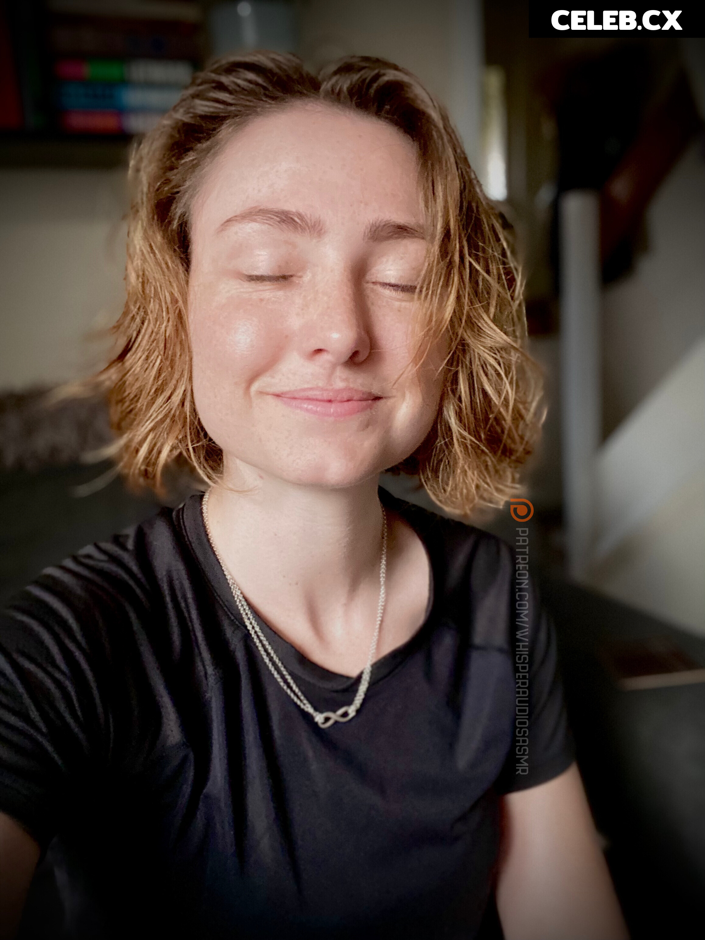 WhisperAudios ASMR Image 8231392