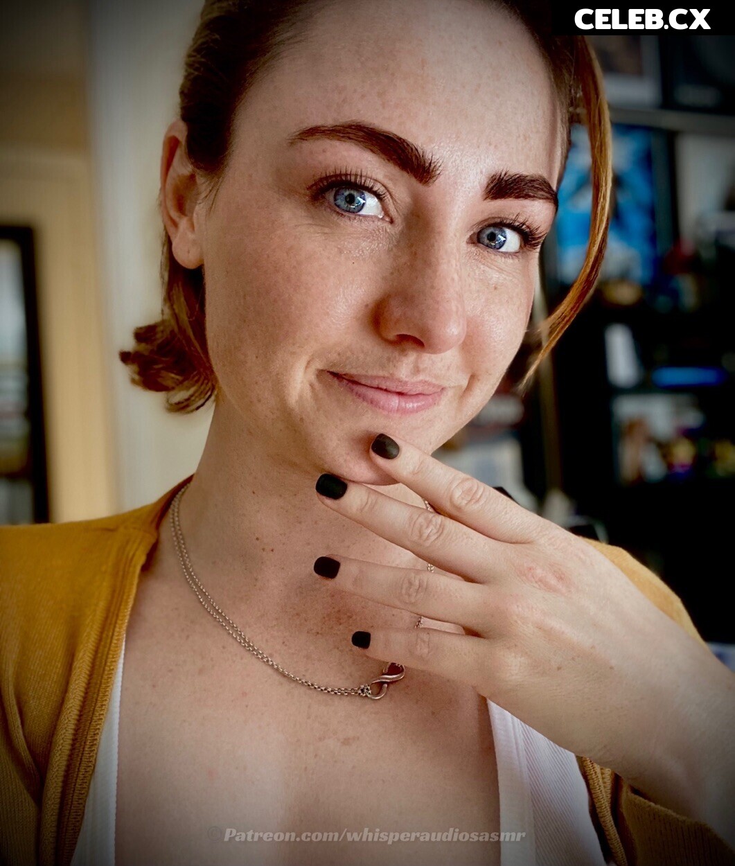 WhisperAudios ASMR Image 8231387