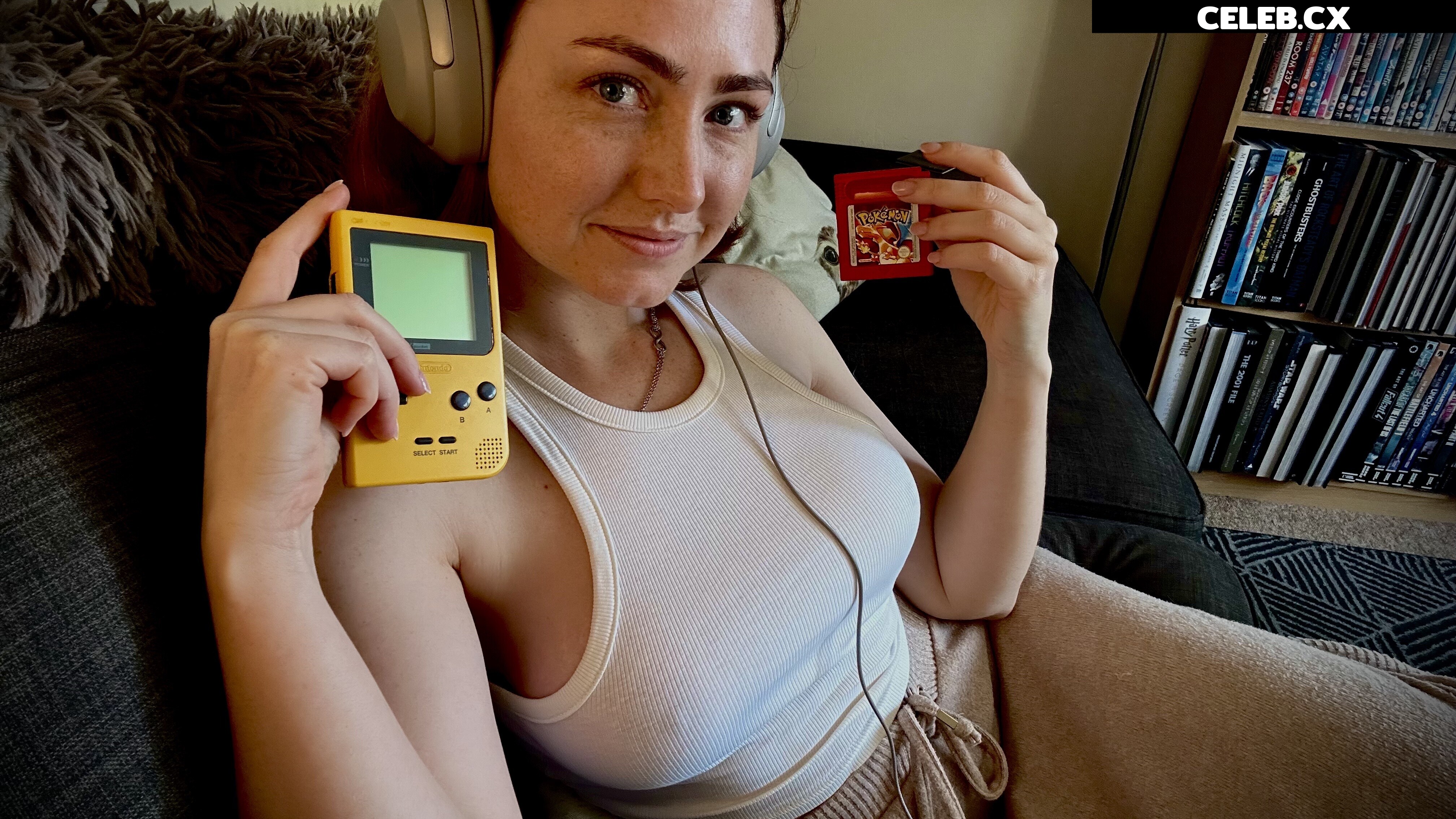 WhisperAudios ASMR Image 8233892
