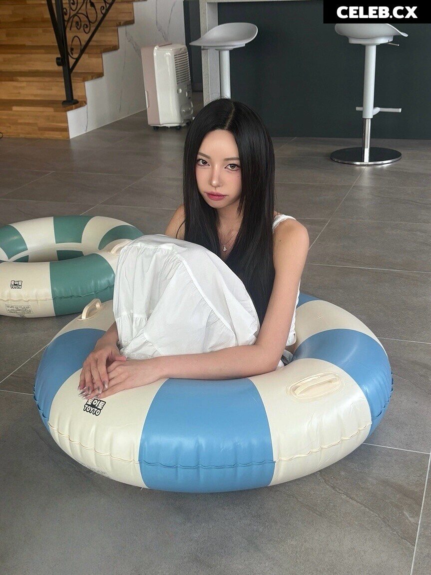 h___rvn | rvn1015 | 동그란 | Dongeuran Image 8857253