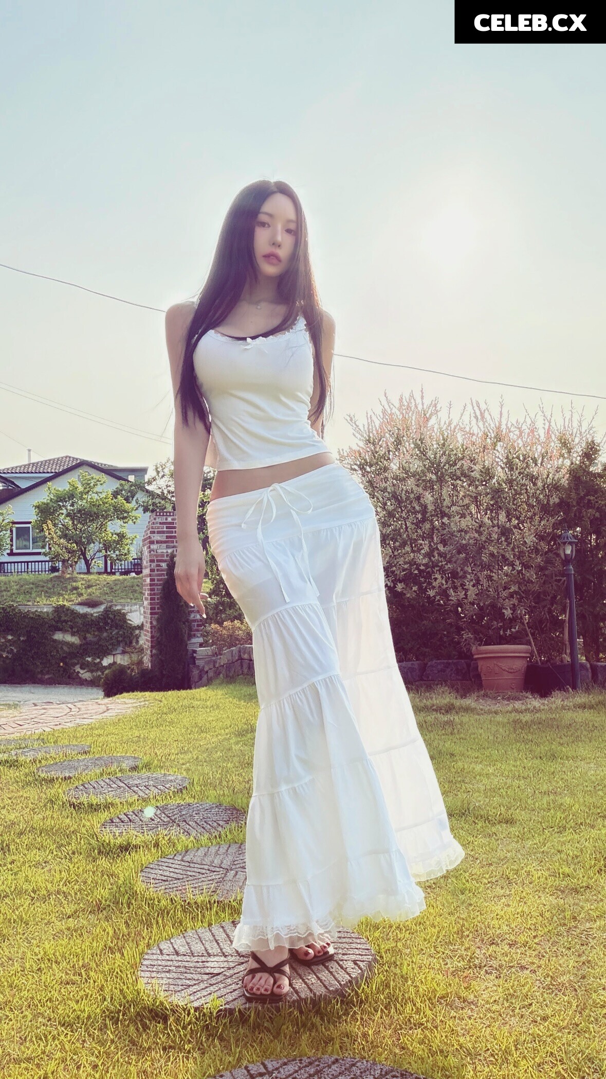 h___rvn | rvn1015 | 동그란 | Dongeuran Image 8857245